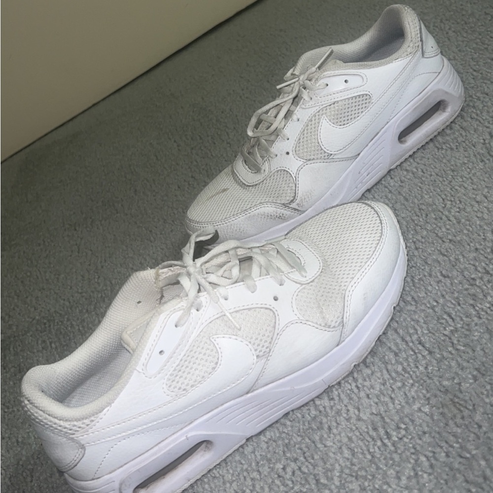 Nike Air Max SC Women’s Shoe Size 8 Triple White Comfortable Cushioned Sneakers